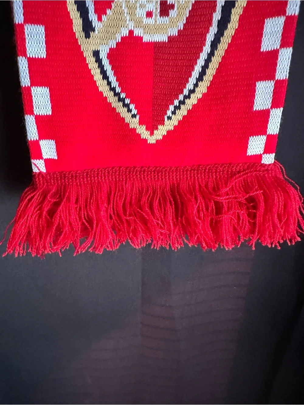 Arsenal Red Crest Scarf - Manufactured in the UK.